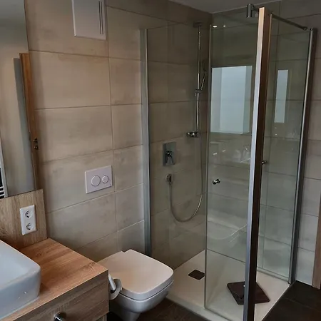 Отель Lamm Grabenstetten